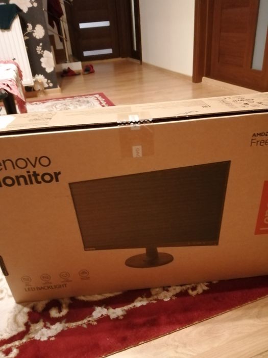 Monitor Lenovo 24"