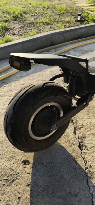 Электросамокат Scatron