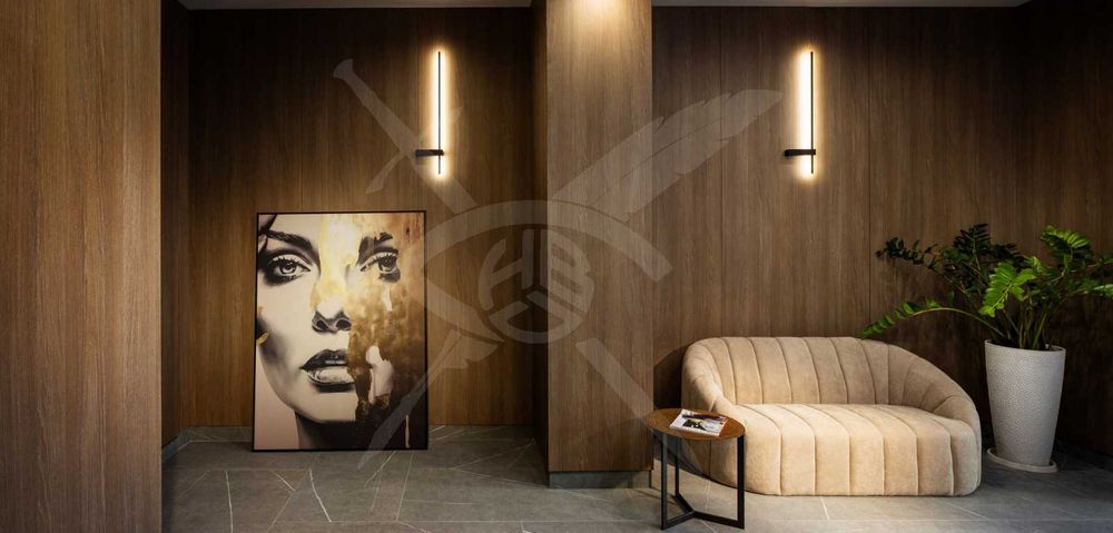 Продава се Двустаен апартамент в Пловдив, Кършияка - 77 кв.м за 1530 €/кв.м - Снимка #1