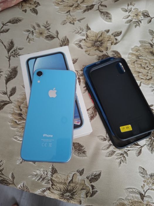Продам Iphone XR