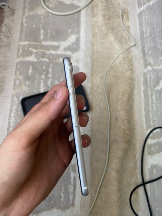 iPhone SE 2020 64gb