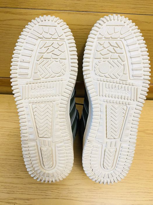 Кецове  Adidas  номер  36,2/3