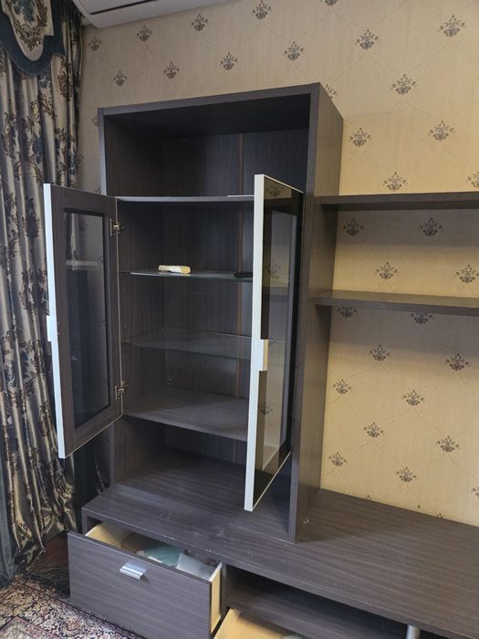 Продам стенку-шкаф срочно