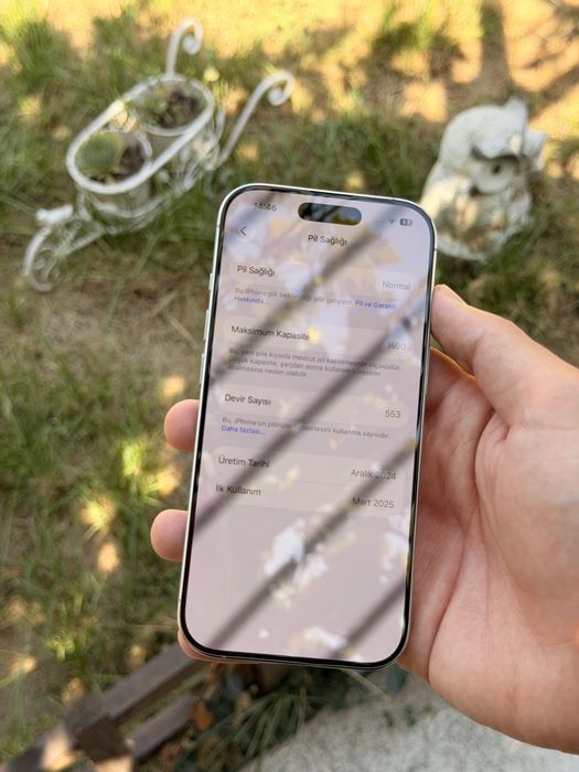Iphone 16 pro    .