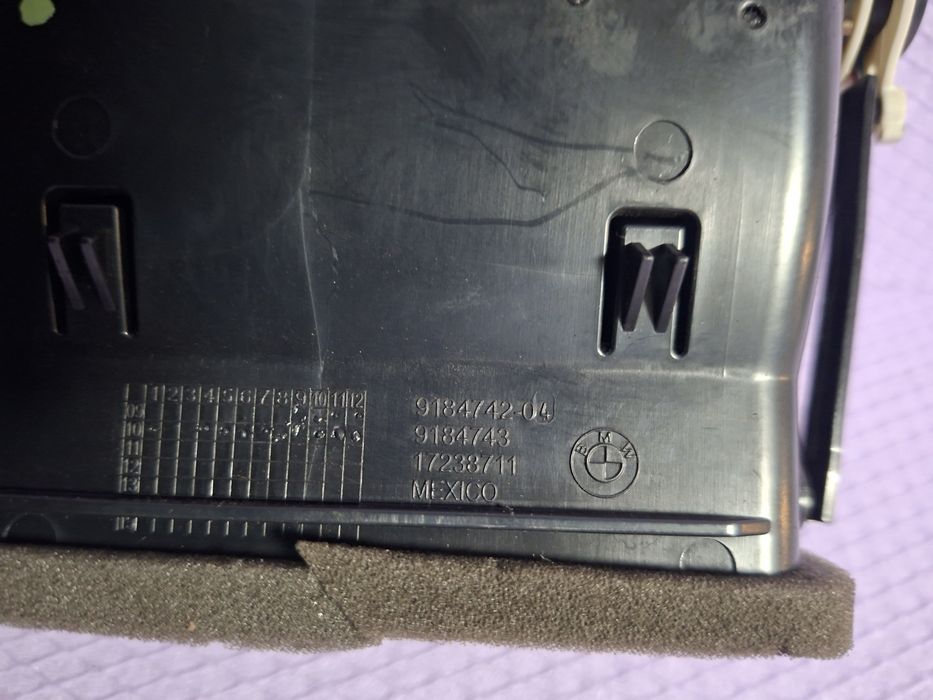 Grila ventilatie bord BMW F25 F26 Cod 9184742