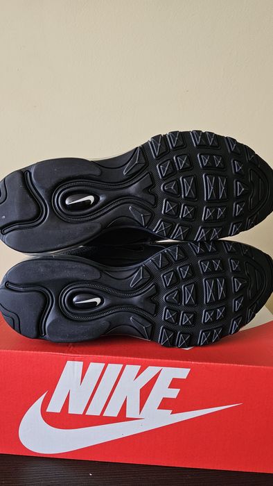 Маратонки   NIKE