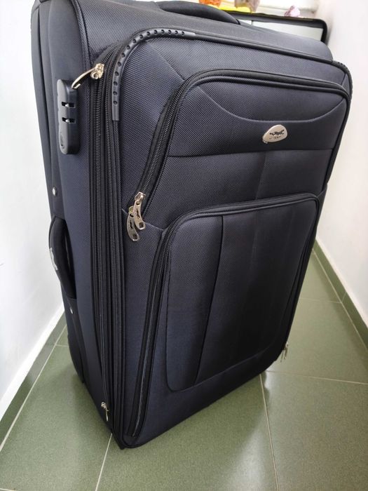 Продавам куфар Гранд гепард 77 км