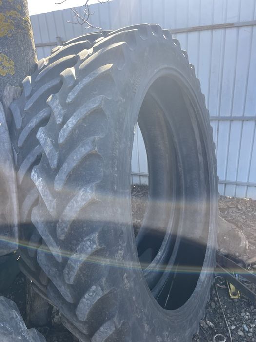 Cauciucuri 270 95 r32 si 270 95 r48