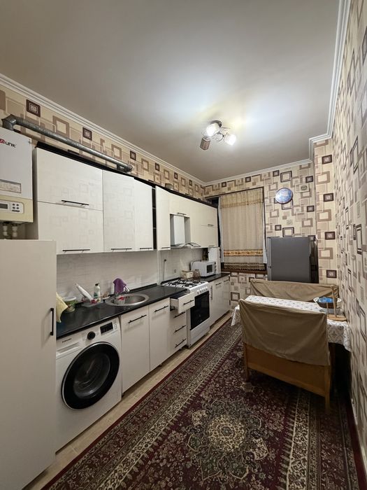 Сдаю свою квартиру20 метров метро Алмас.В квартире жили только хозяины
