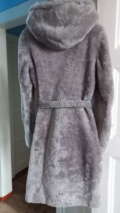 Шуба мутоновая    .