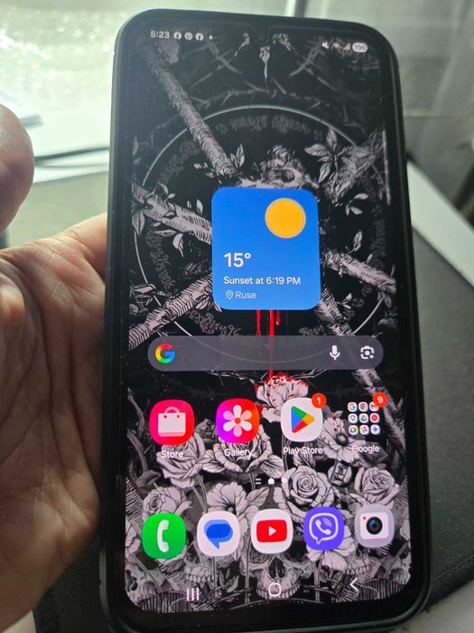 Смартфон Samsung Galaxy A32 с подарък слушалки