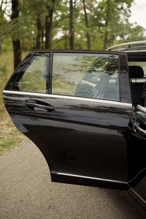 Usa stanga dreapta fata spate Mercedes C W204 break negru C197 capota