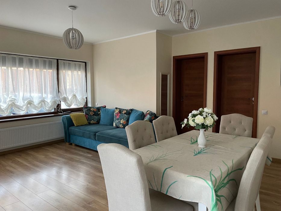 Inchiriez apartament 2 camere (56mp) cu parcare, cart. Dambul Rotund