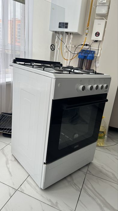 Газ плита продам