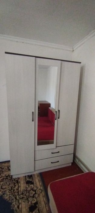 Спальный шкаф 3 дврный и ерколой