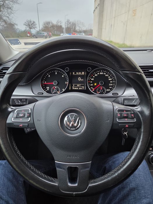 Volkswagen Passat 2.0 140hp