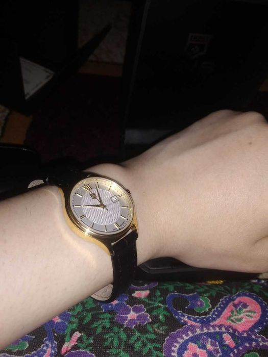 Продам наручные часы