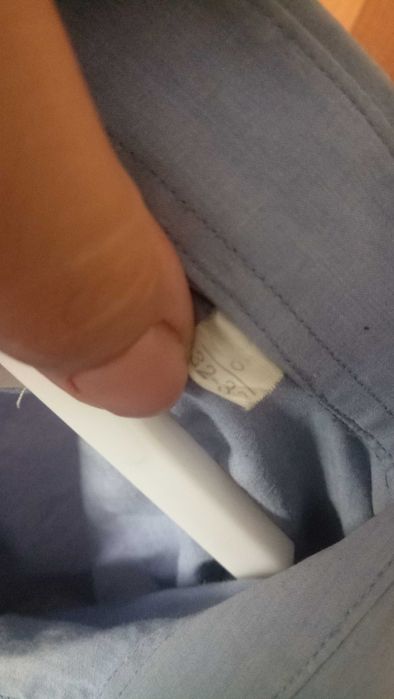 Рубашки школьные белые, синие