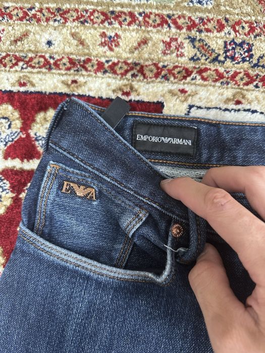 Продам оригинальные джинсы ea7, fendi
