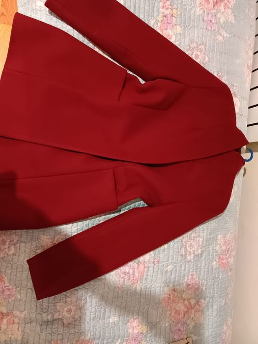 Продается новое пальто за 25000