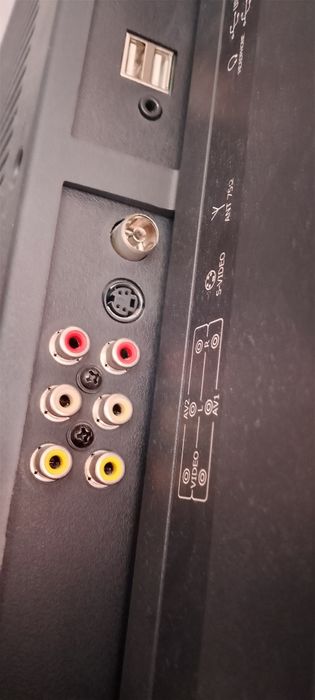 Продам телевизор Hisense