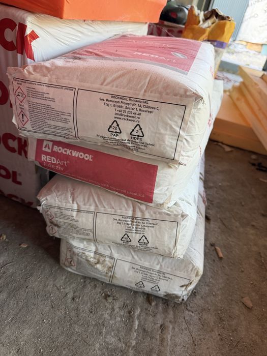 Vând 4 saci adeziv vată bazaltică ROCKWOOL REDArt (25 kg)