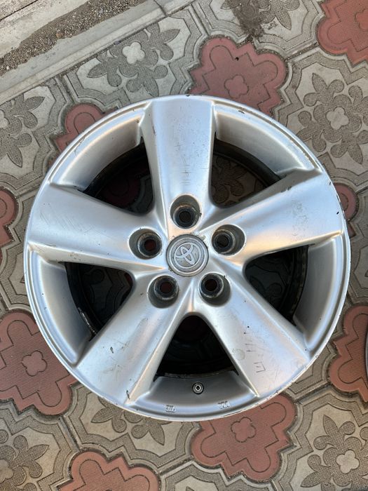 Продам диски R16