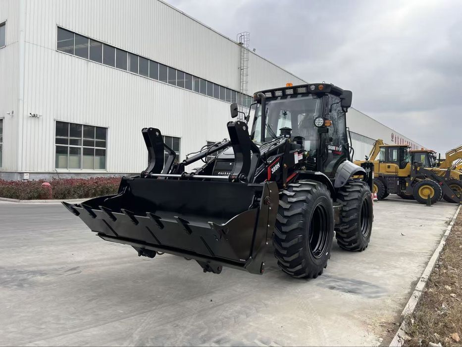 Экскаватор погрузчик 3/1