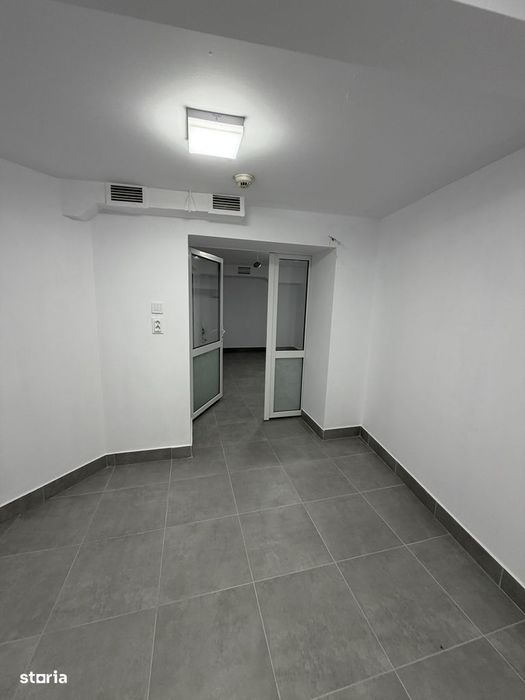 Spațiu comercial 82 mp, stradal, renovat –Str. Uranus, lângă Catedrală