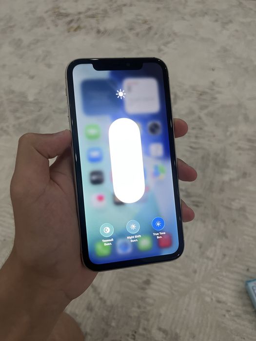 iPhone 11 128GB В Нормальном состоянии