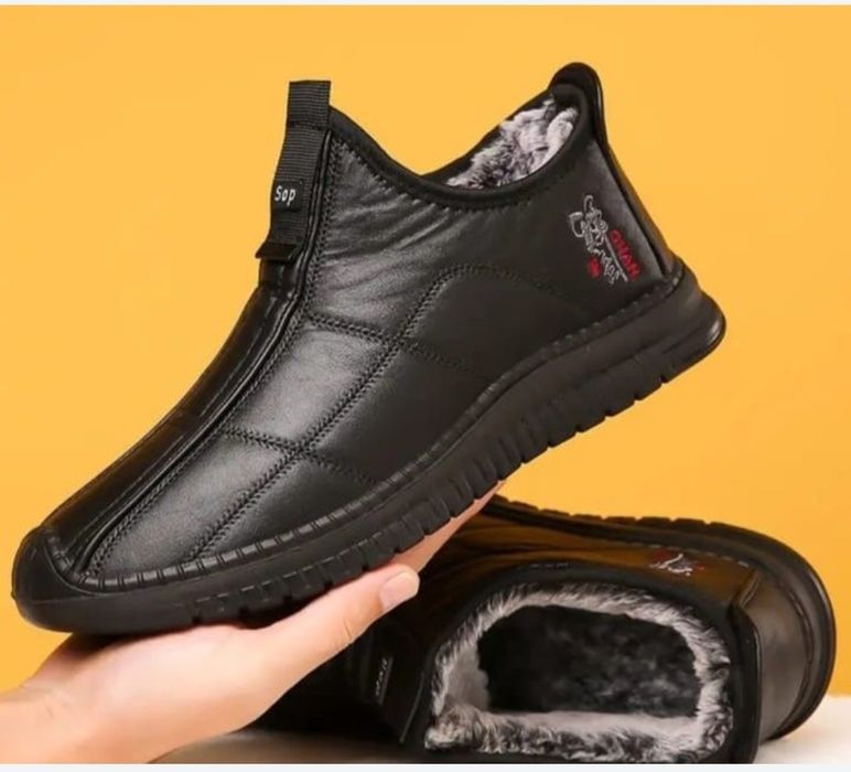 Кросовки мужские, зимние, теплые.