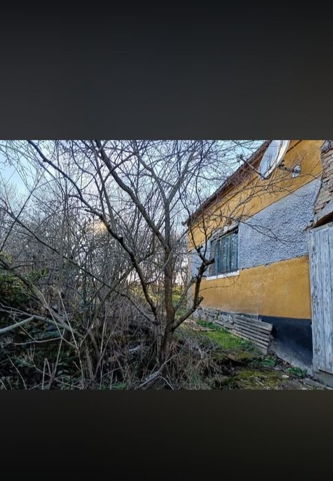 Vând casa si gradina în Valea Sasului
