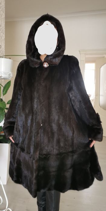 Продам норковую шубу