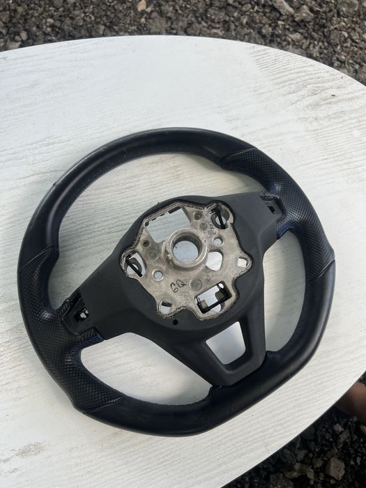 Волан за Golf 8 Rline Passat