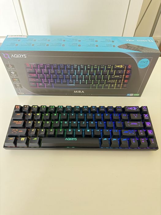 Tastatura Aqirys Mira