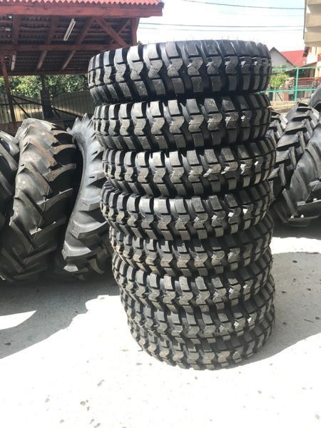 Cauciucuri noi cu 12PLY 9.00-16 ozka remorca avem si camere si gulere