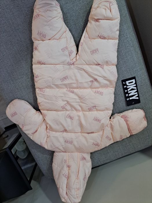 Намален! Нов космонавт DKNY 3-6 мес