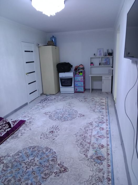 Сдам комнату с подсилением девушкам