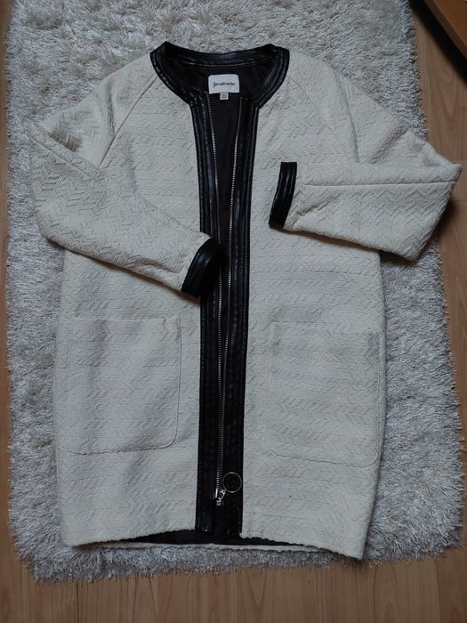 Geaca Guess Zara Bershka Stradivarius
