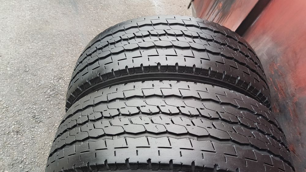 2бр. бусови гуми 225/70/15C Firestone 
dot22 
7.3mm
