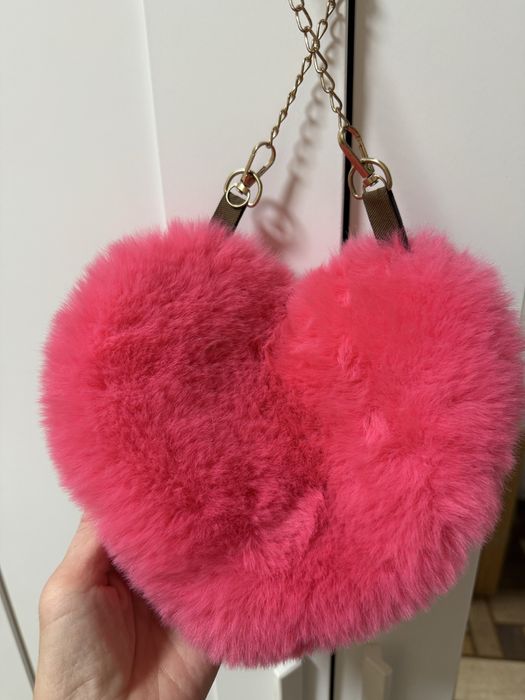 Продам сумочку для девочки