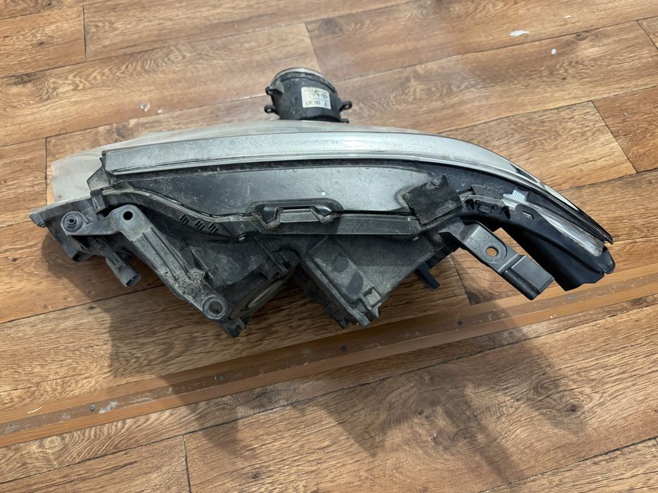 Фара на камри 55 правый