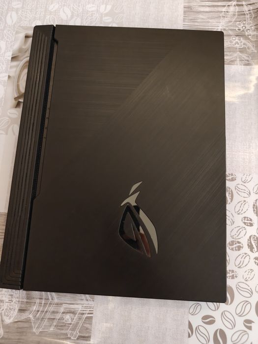 Продам ноутбук  asus rog