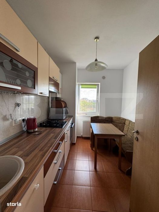 Apartament cu 3 camere, 60mp+4 balcon, zona Aradului