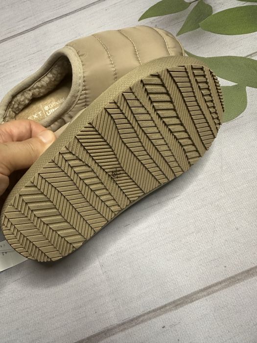 В наличии тапочки от некст оригинал