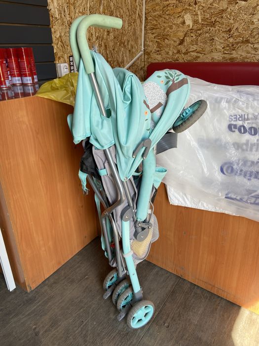 Коляска трость . Сидячее положение