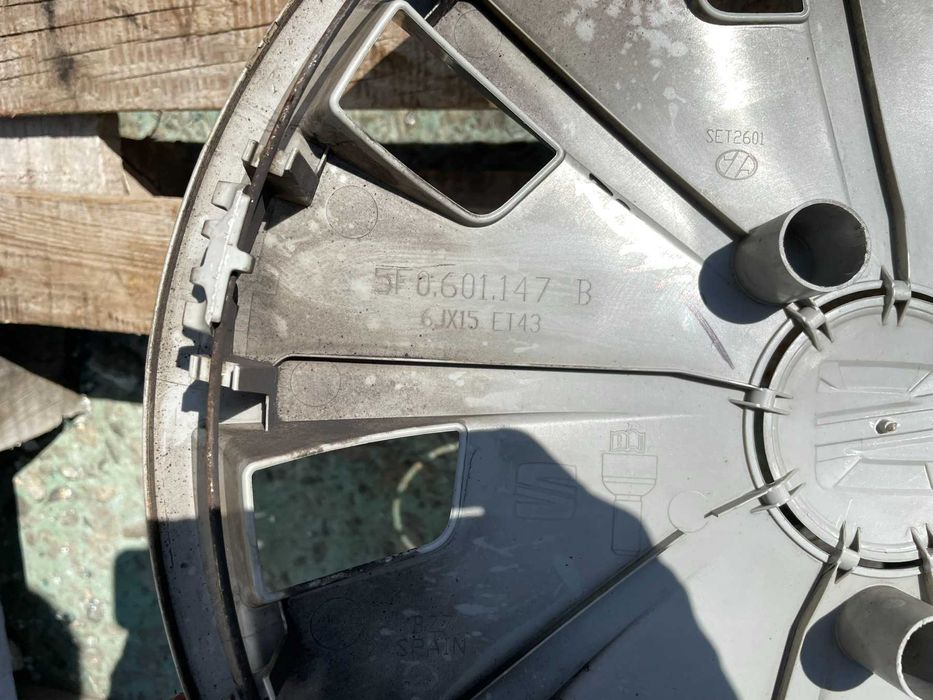 15 цола ТАСове за Seat Leon Сеат Леон 5F0601147B
