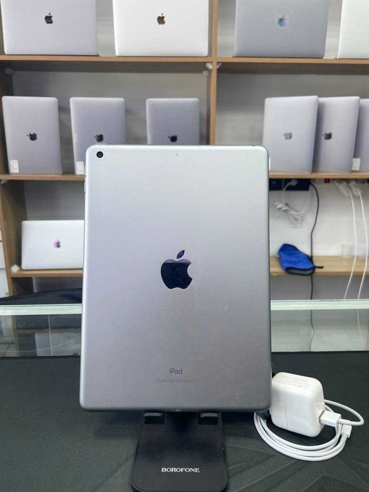 Apple iPad 6 Oтлично, 95% ёмкость, PUBG 60 FPS + Kоробка Dok