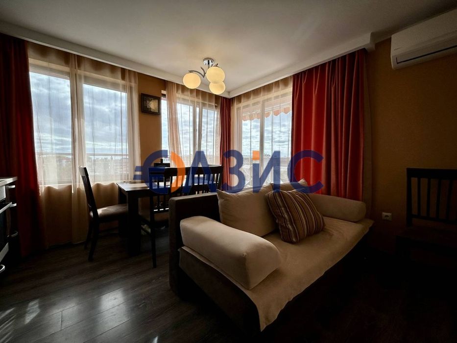 Продава се Двустаен апартамент в к.к. Слънчев бряг - 87 кв.м за 621 €/кв.м - Снимка #10