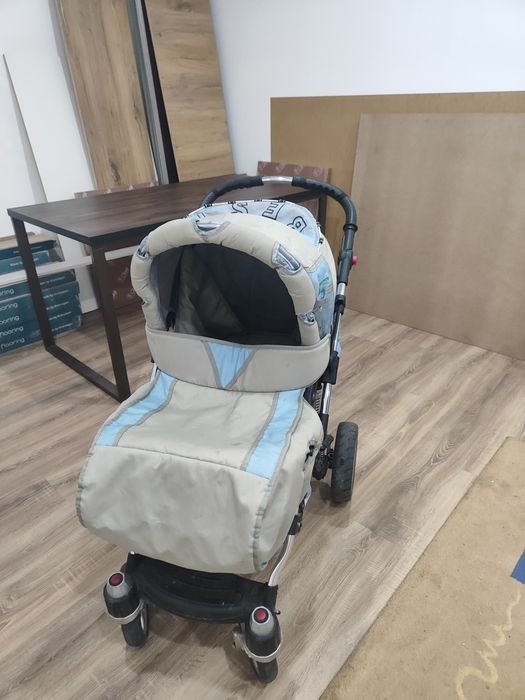 Продам коляску детскую